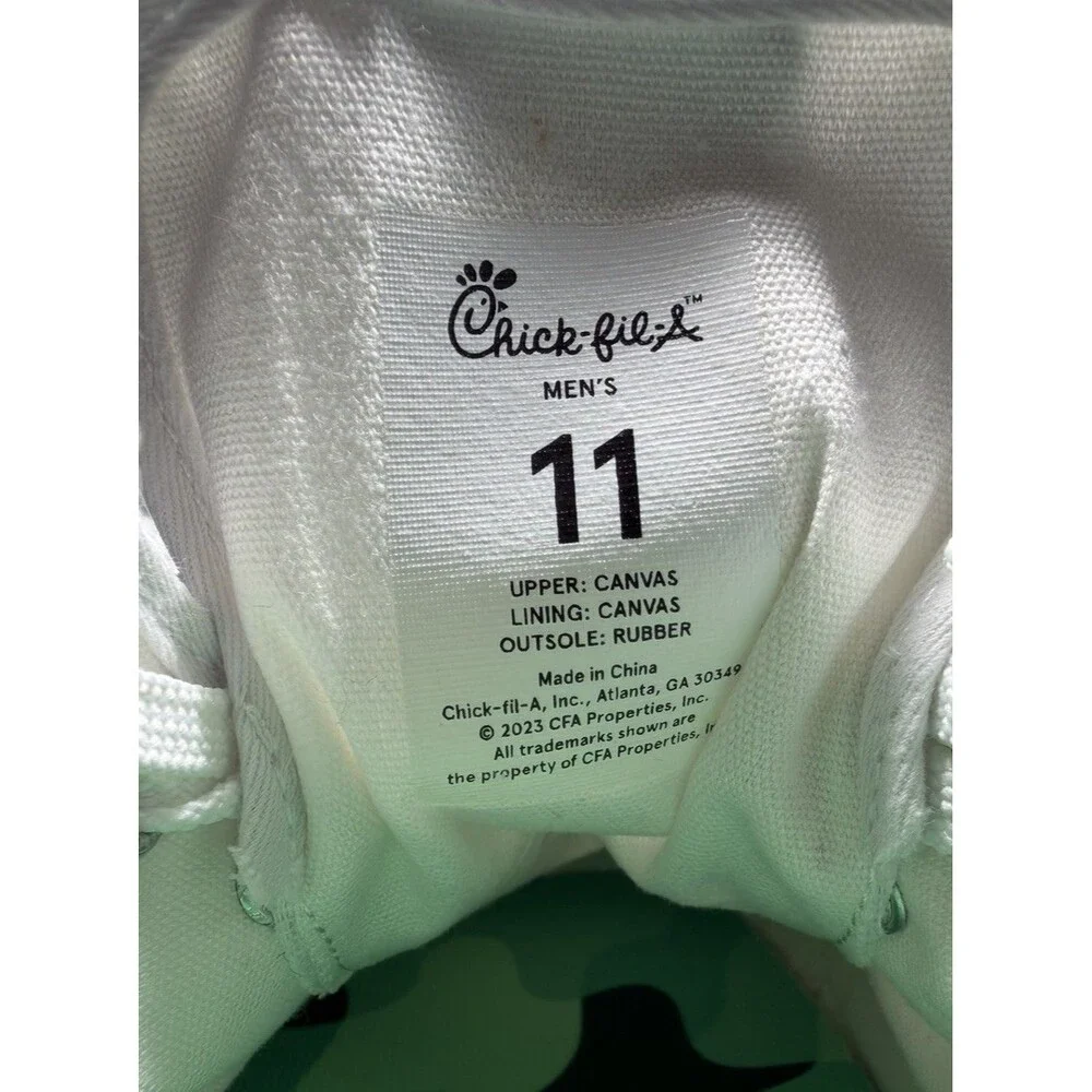 Chick-fil-A Sweet & Spicy Sriracha Sneakers Men's‎ 11 White Green Canvas Shoes
